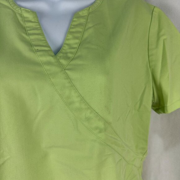nRG By Barco Womens Green Wrap Scrub Top With Pockets Size M - Picture 3 of 6
